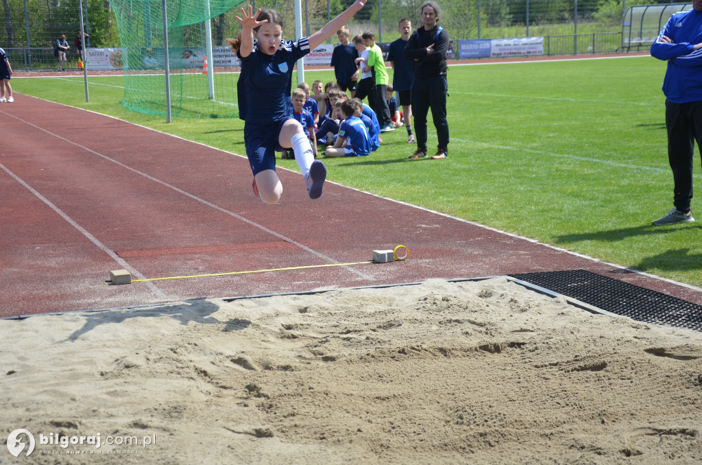 Zawody w czwórboju lekkoatletycznym na obiektach OSiR