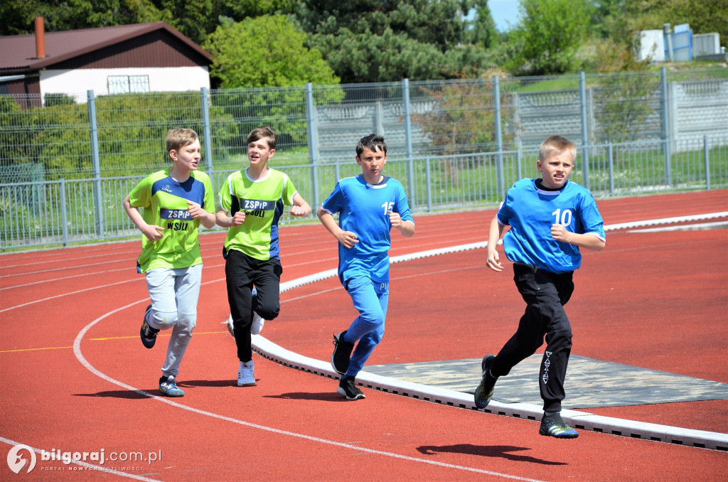 Zawody w czwórboju lekkoatletycznym na obiektach OSiR