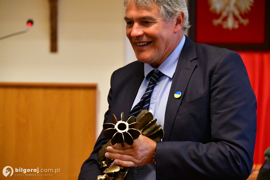 Niecodzienny prezent od ukraińskiej delegacji dla burmistrza Biłgoraja
