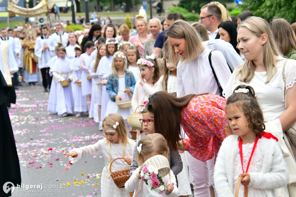 Procesje Bożego Ciała na ulicach Biłgoraja