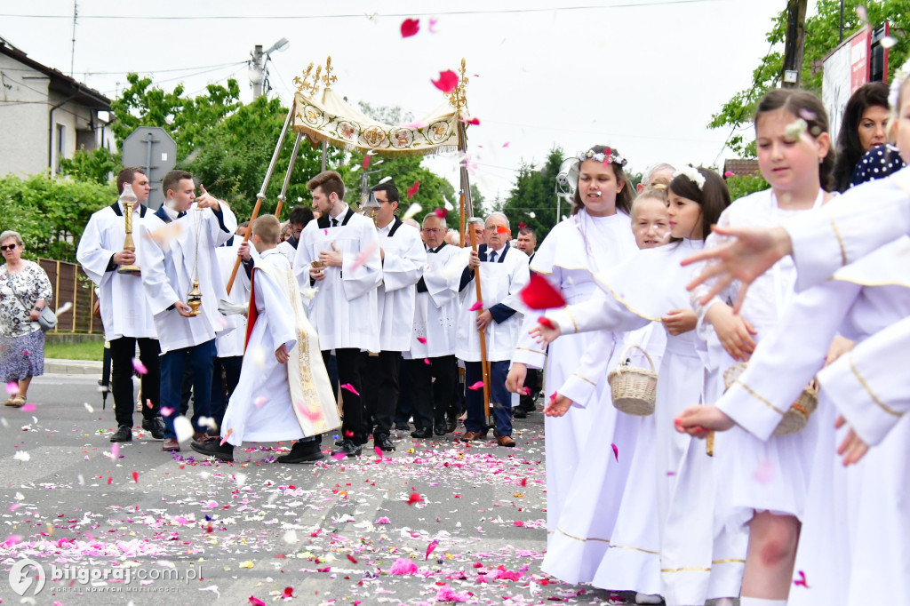 Procesje Bożego Ciała na ulicach Biłgoraja