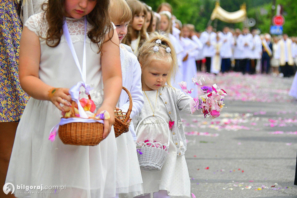 Procesje Bożego Ciała na ulicach Biłgoraja