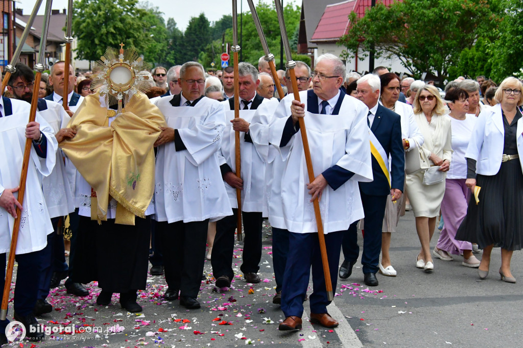 Procesje Bożego Ciała na ulicach Biłgoraja