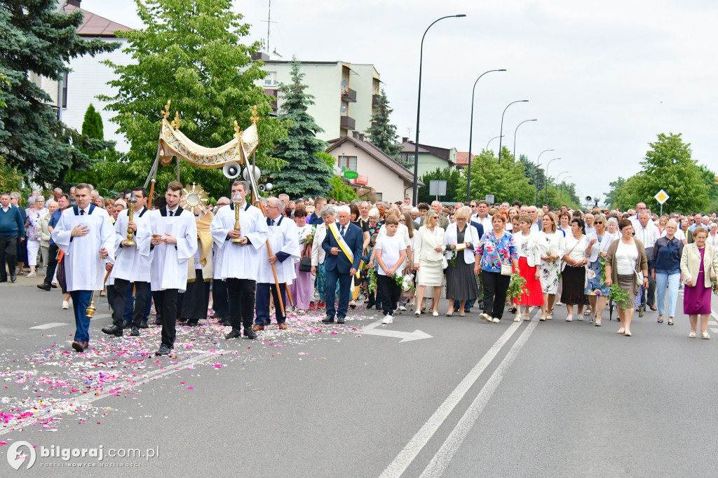Procesje Bożego Ciała na ulicach Biłgoraja