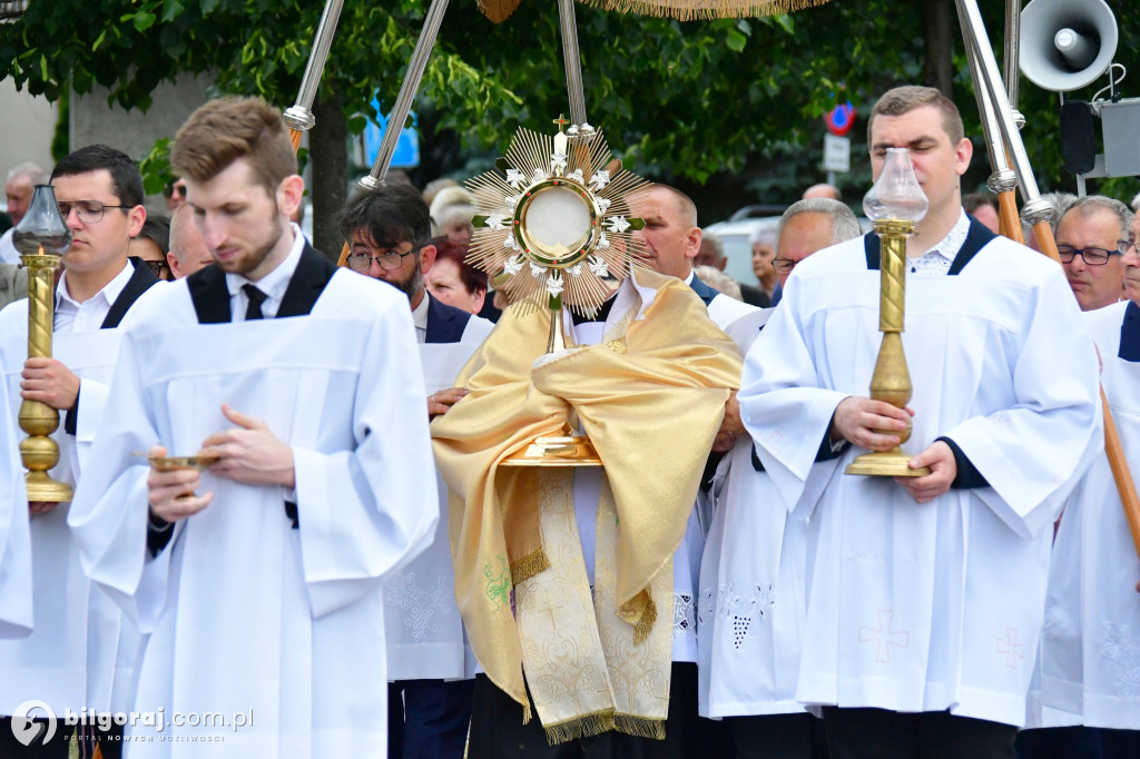 Procesje Bożego Ciała na ulicach Biłgoraja