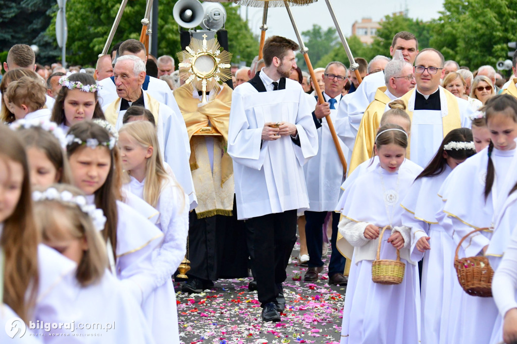 Procesje Bożego Ciała na ulicach Biłgoraja