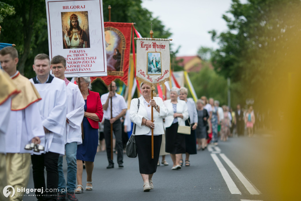 Procesja Bożego Ciała w parafii Wniebowziecia NMP w Biłgoraju