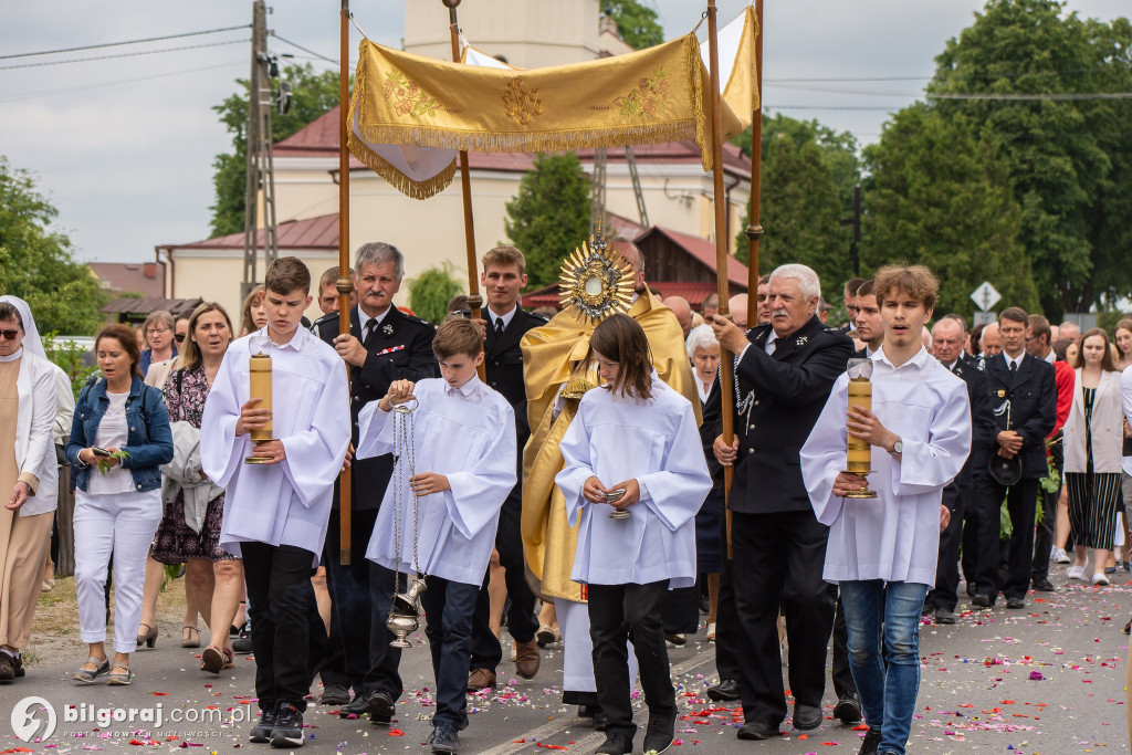 Tak wyglądała tegoroczna Uroczystość Bożego Ciała w Tereszpolu (FOTO)