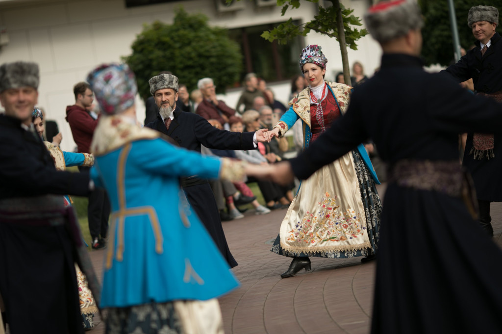 Polonez w wykonaniu Grupy Folklorystycznej 