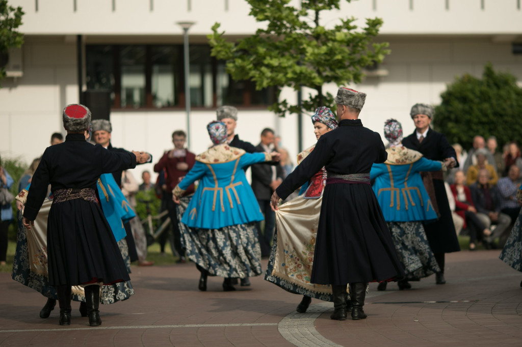 Polonez w wykonaniu Grupy Folklorystycznej 