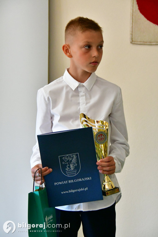 Dzień sportowca w Starostwie Powiatowym w Biłgoraju