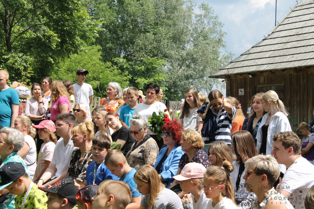 Polskie stroje ludowe w Zespole Młyńskim w Biłgoraju