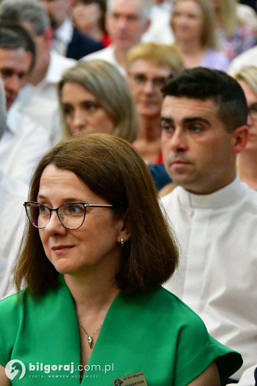 Biłgoraj. Wojewódzkie obchody zakończenie roku szkolnego 2022/2023, z udziałem Lubelskiego Kuratora Oświaty Teresy Misiuk