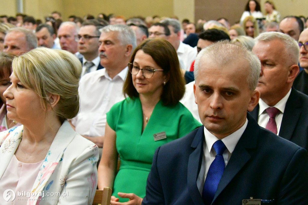 Biłgoraj. Wojewódzkie obchody zakończenie roku szkolnego 2022/2023, z udziałem Lubelskiego Kuratora Oświaty Teresy Misiuk