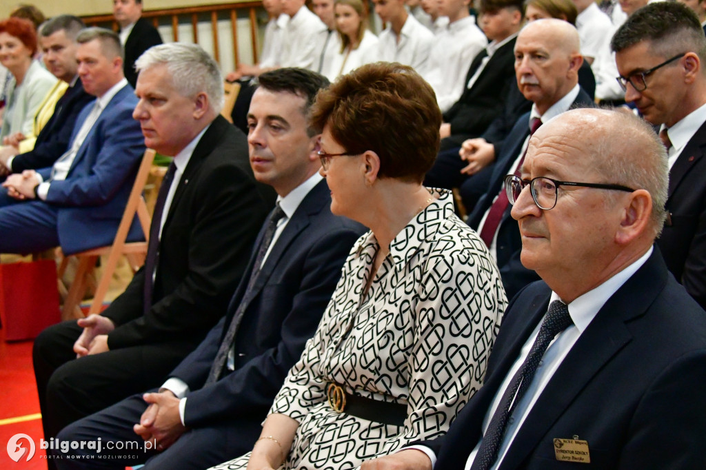 Biłgoraj. Wojewódzkie obchody zakończenie roku szkolnego 2022/2023, z udziałem Lubelskiego Kuratora Oświaty Teresy Misiuk
