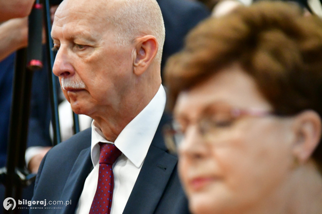 Po 40 latach pracy przeszedł na emeryturę. Pożegnano dziś dyrektora biłgorajskiego Elektryka
