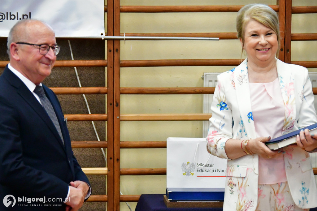 Po 40 latach pracy przeszedł na emeryturę. Pożegnano dziś dyrektora biłgorajskiego Elektryka