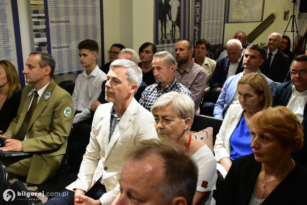 Okolicznościowa kartka Poczty Polskiej upamiętnia bitwę pod Osuchami