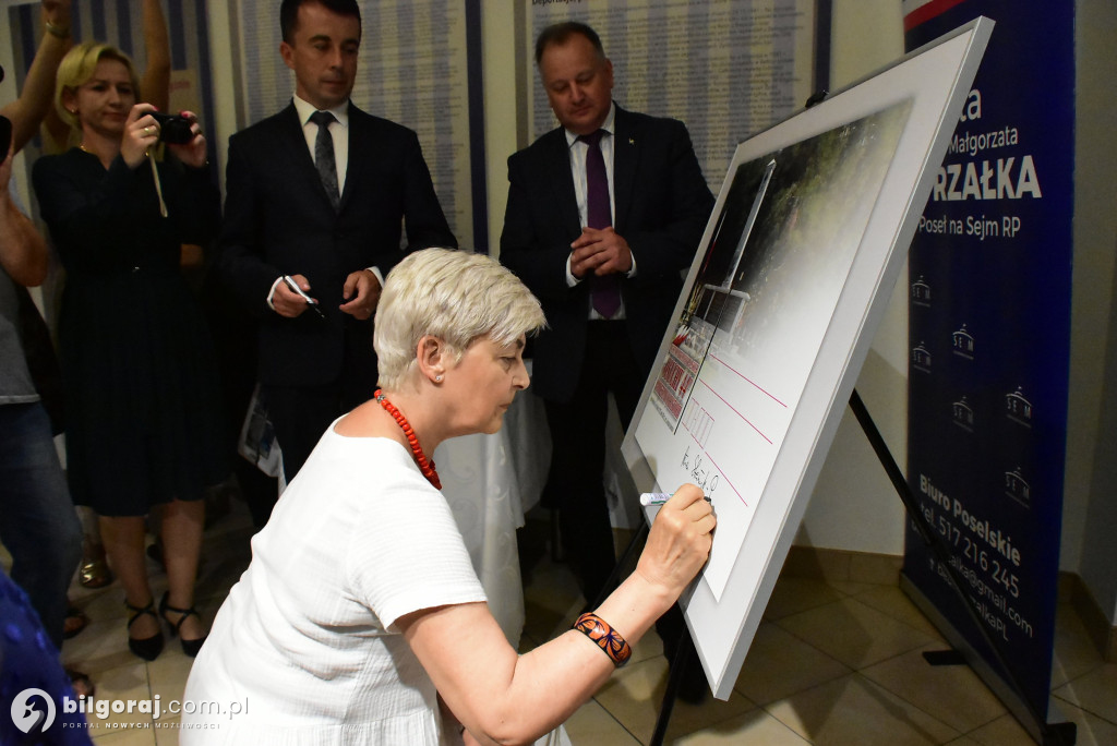Okolicznościowa kartka Poczty Polskiej upamiętnia bitwę pod Osuchami