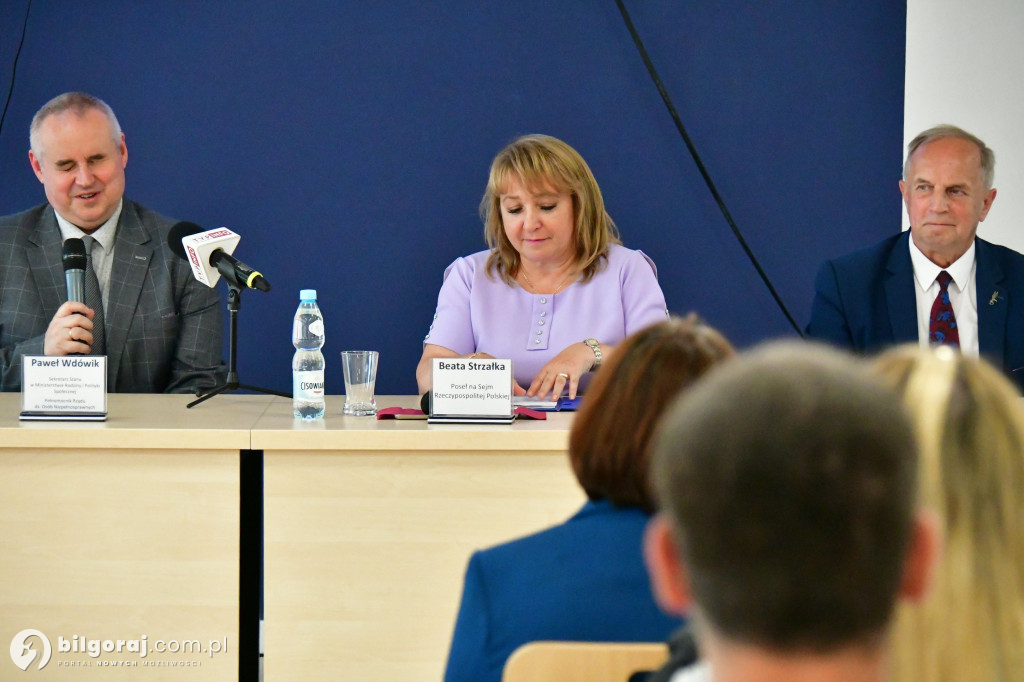 Otwarte spotkanie z ministrem Pawłem Wdówiekiem w Biłgoraju