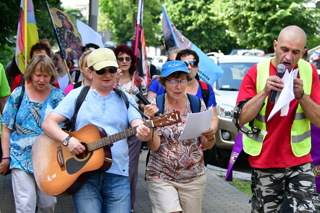Z Biłgoraja ruszyła pielgrzymka do Krasnobrodu