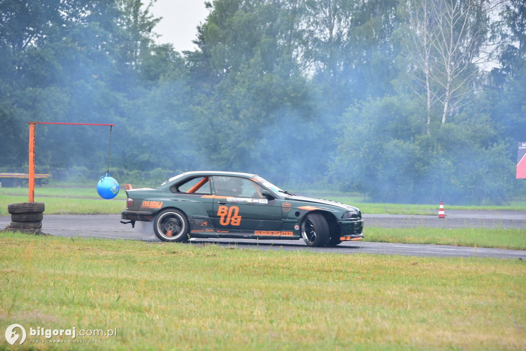 Ryk silników i zapach palonej gumy na biłgorajskim Autodromie