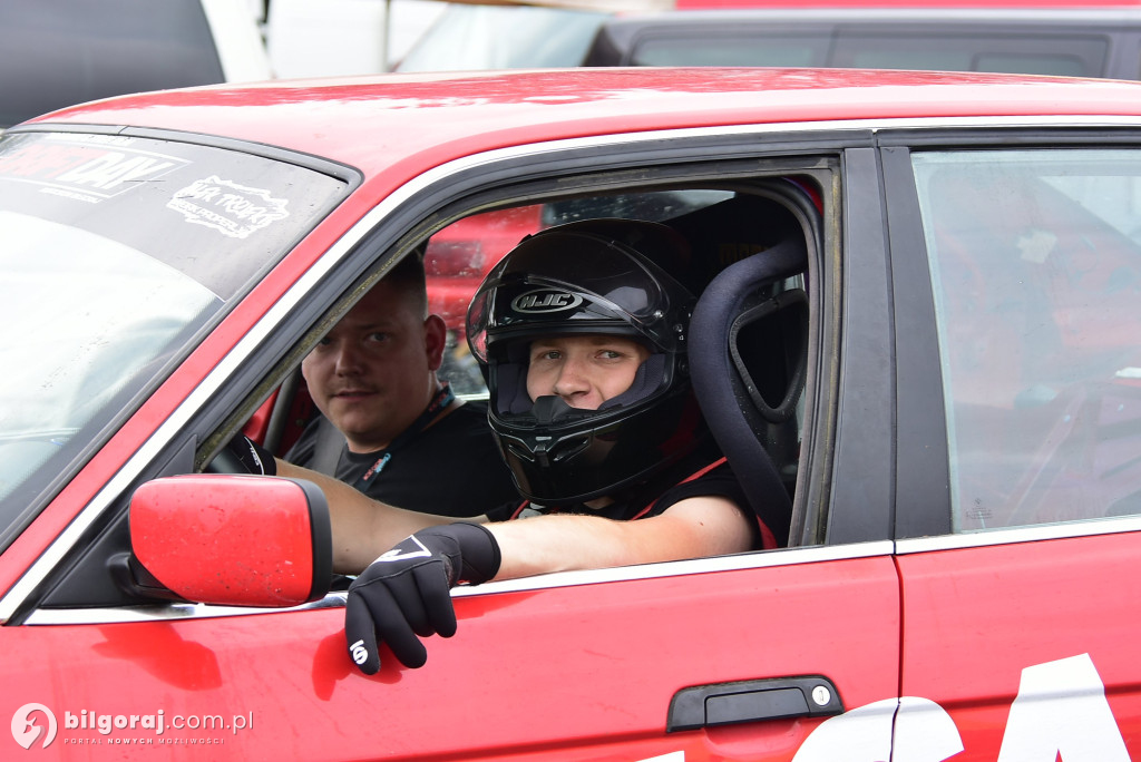 Ryk silników i zapach palonej gumy na biłgorajskim Autodromie