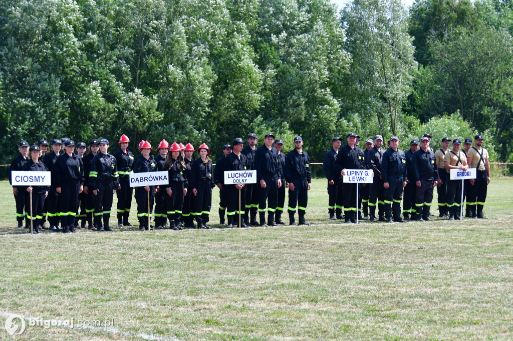 Powiatowe zawody OSP. Druhowie i druhny rywalizowali w Płusach