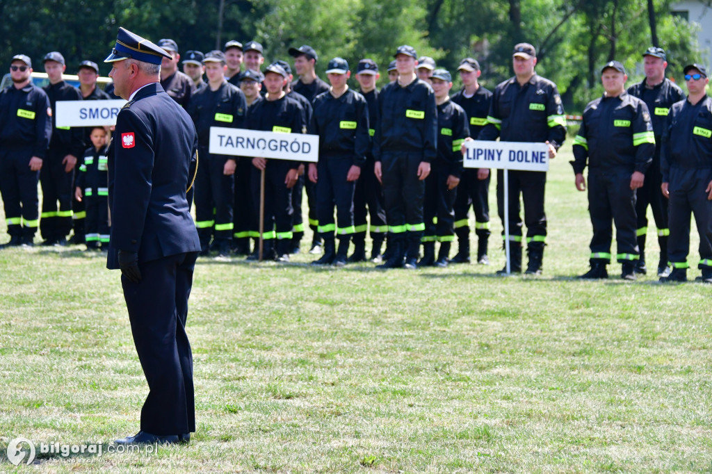 Powiatowe zawody OSP. Druhowie i druhny rywalizowali w Płusach