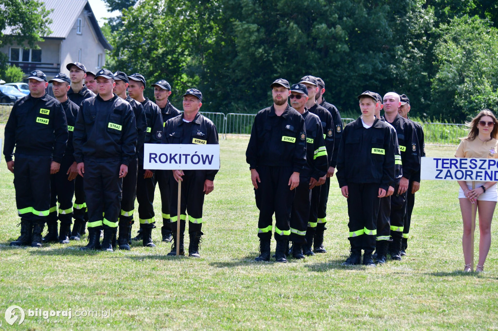 Powiatowe zawody OSP. Druhowie i druhny rywalizowali w Płusach