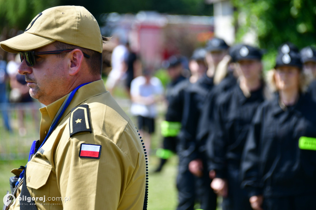 Powiatowe zawody OSP. Druhowie i druhny rywalizowali w Płusach