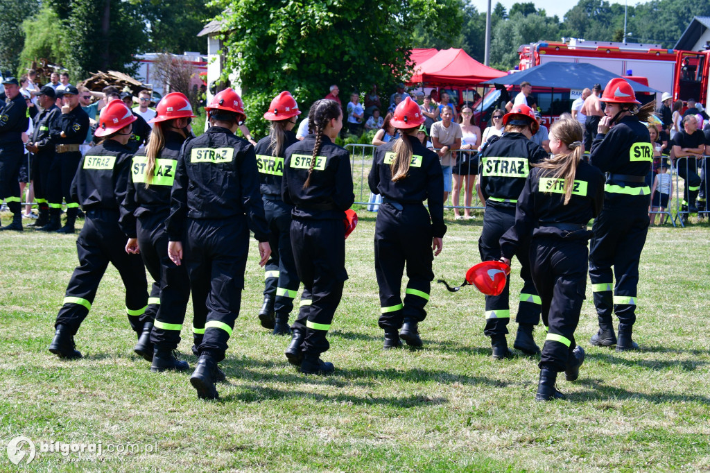 Powiatowe zawody OSP. Druhowie i druhny rywalizowali w Płusach