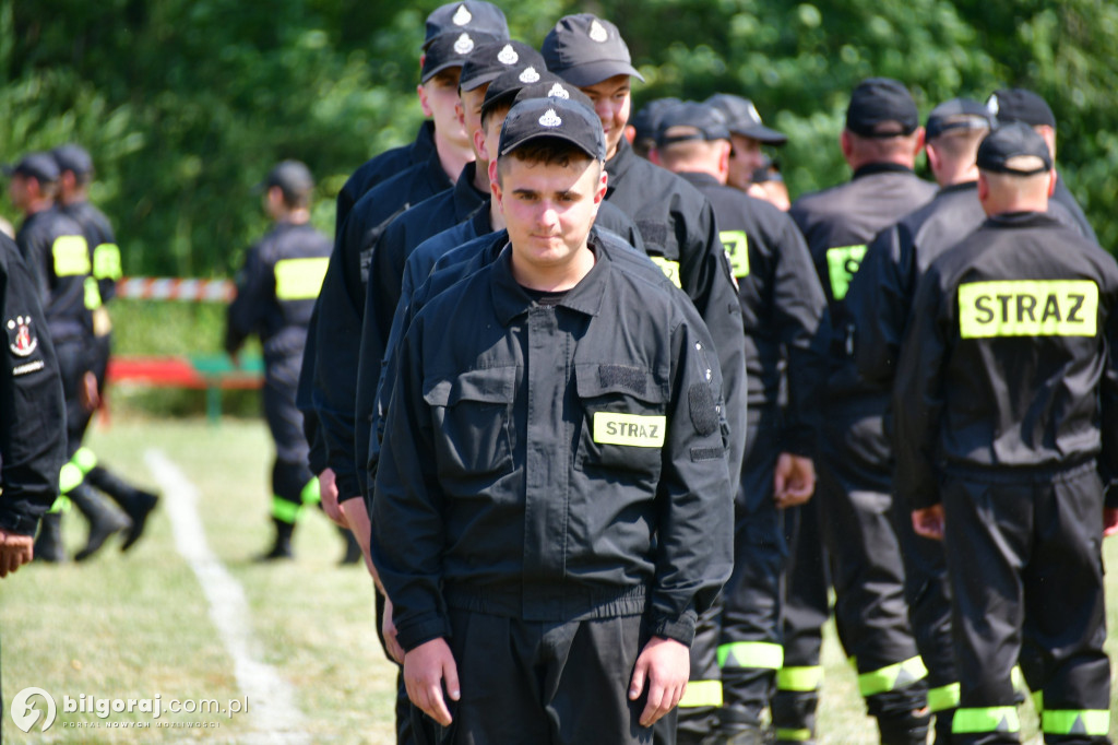 Powiatowe zawody OSP. Druhowie i druhny rywalizowali w Płusach