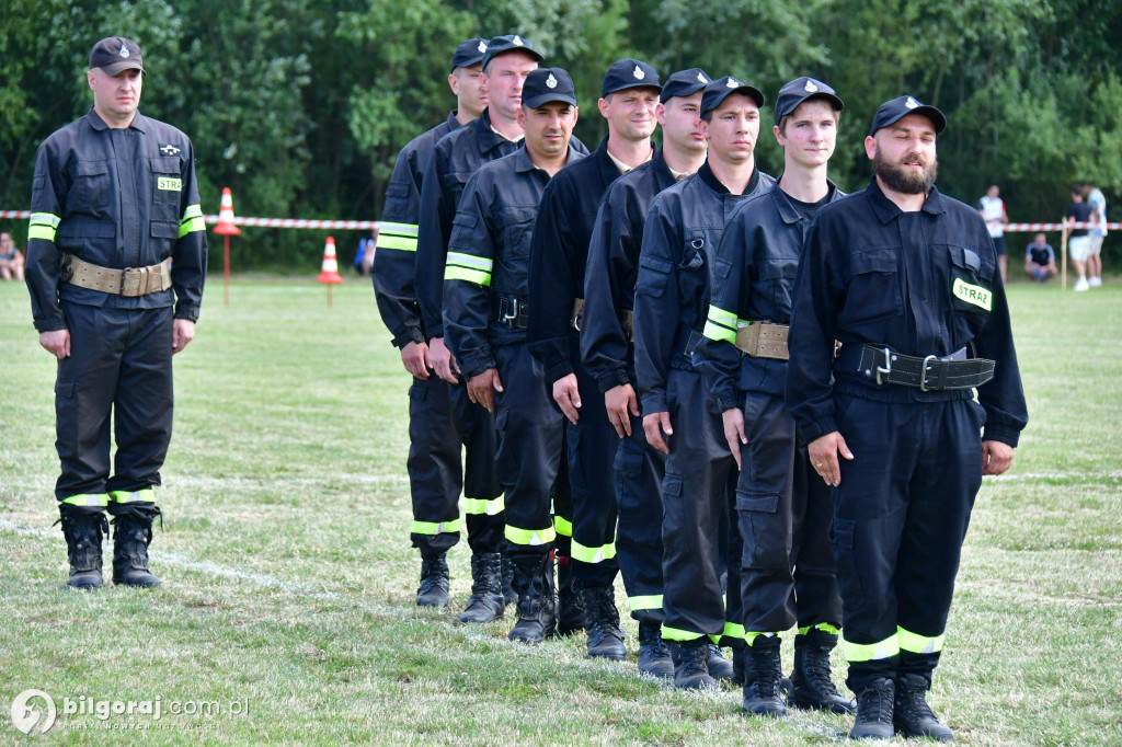 Powiatowe zawody OSP. Druhowie i druhny rywalizowali w Płusach