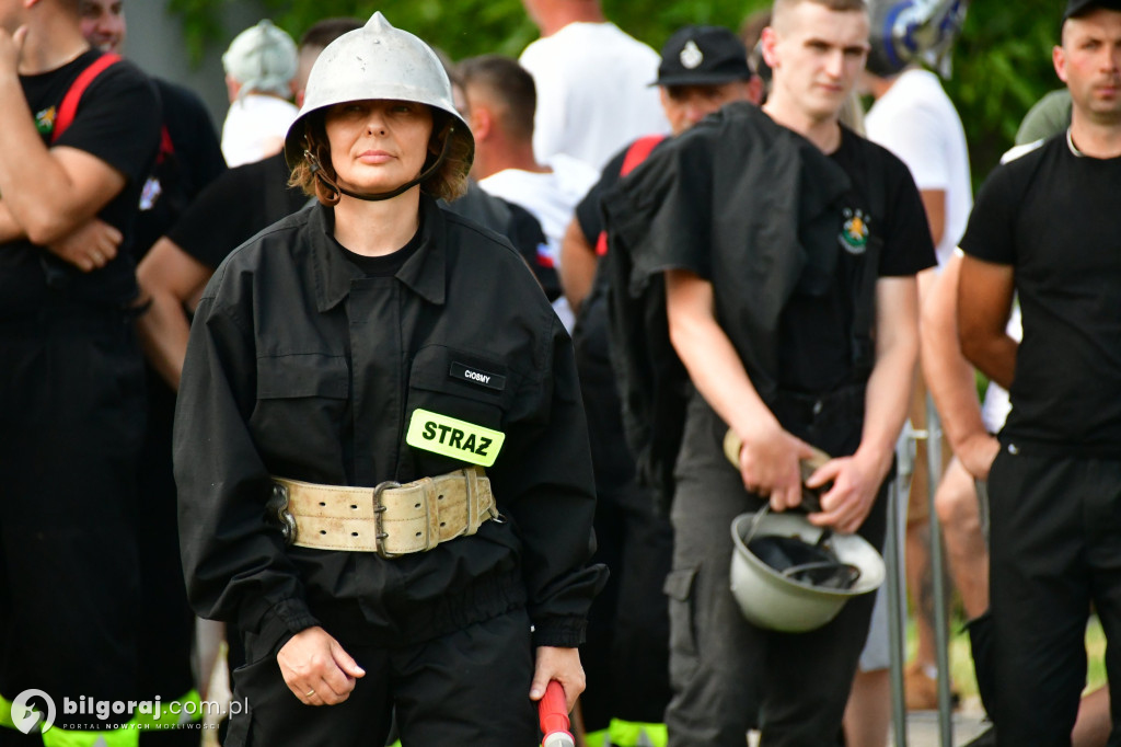 Powiatowe zawody OSP. Druhowie i druhny rywalizowali w Płusach