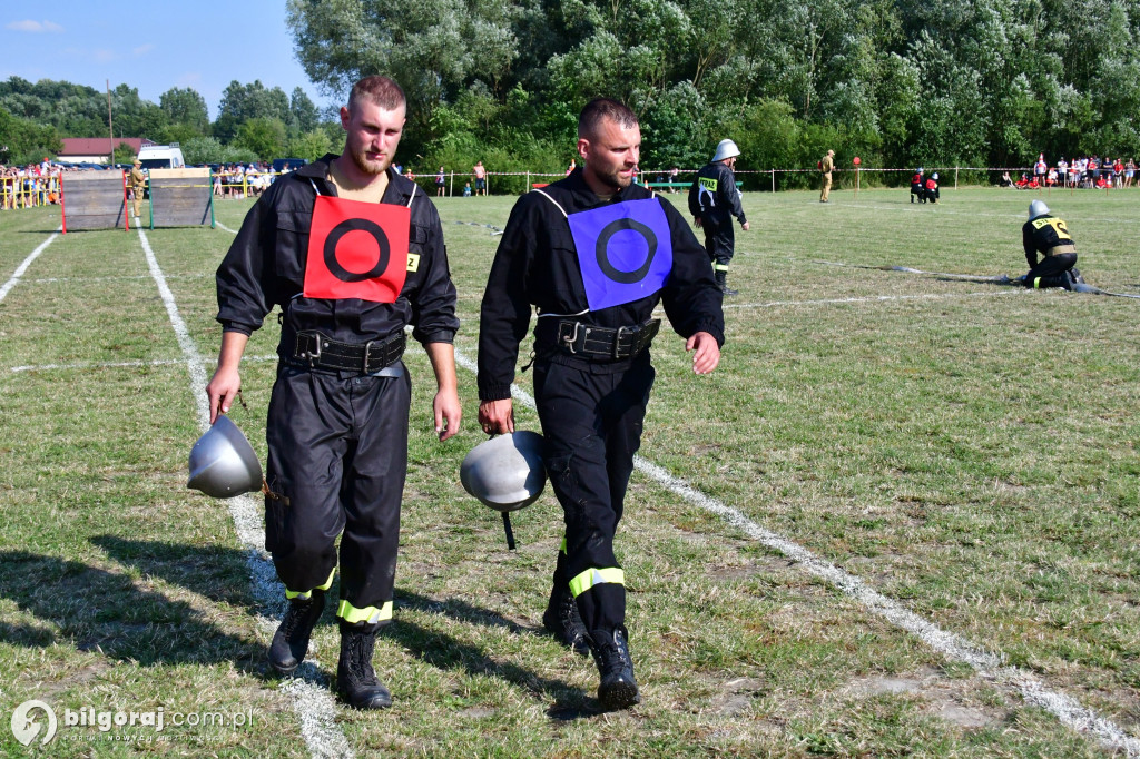 Powiatowe zawody OSP. Druhowie i druhny rywalizowali w Płusach