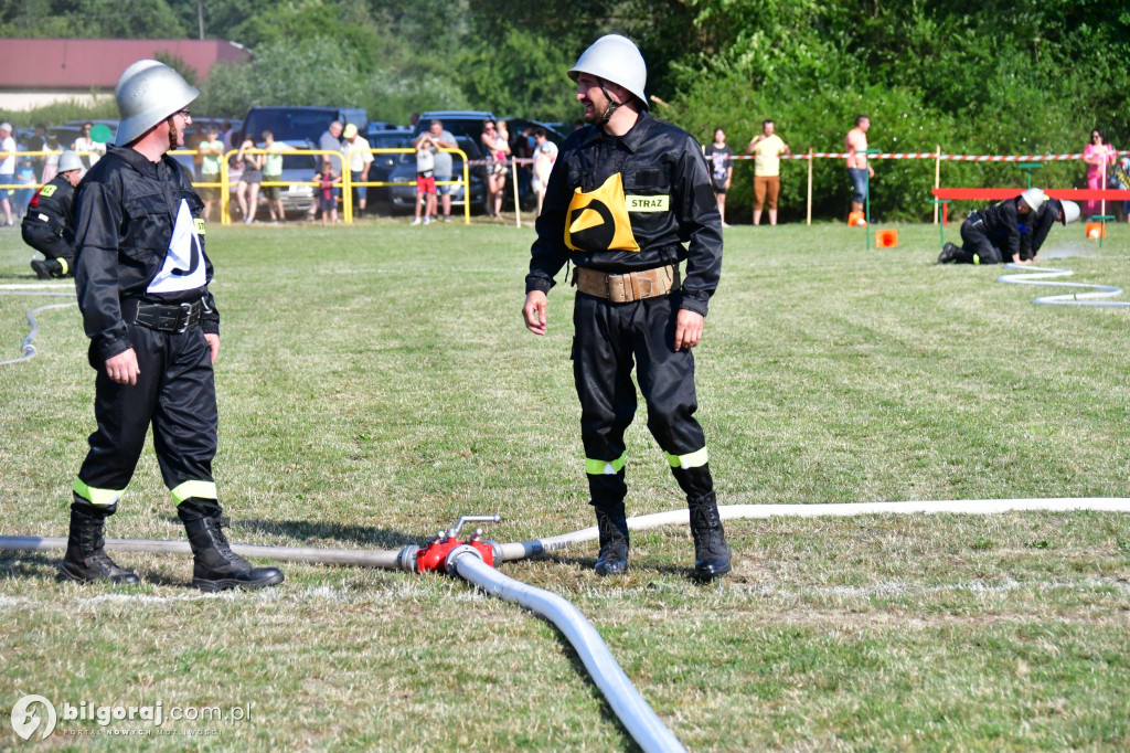 Powiatowe zawody OSP. Druhowie i druhny rywalizowali w Płusach