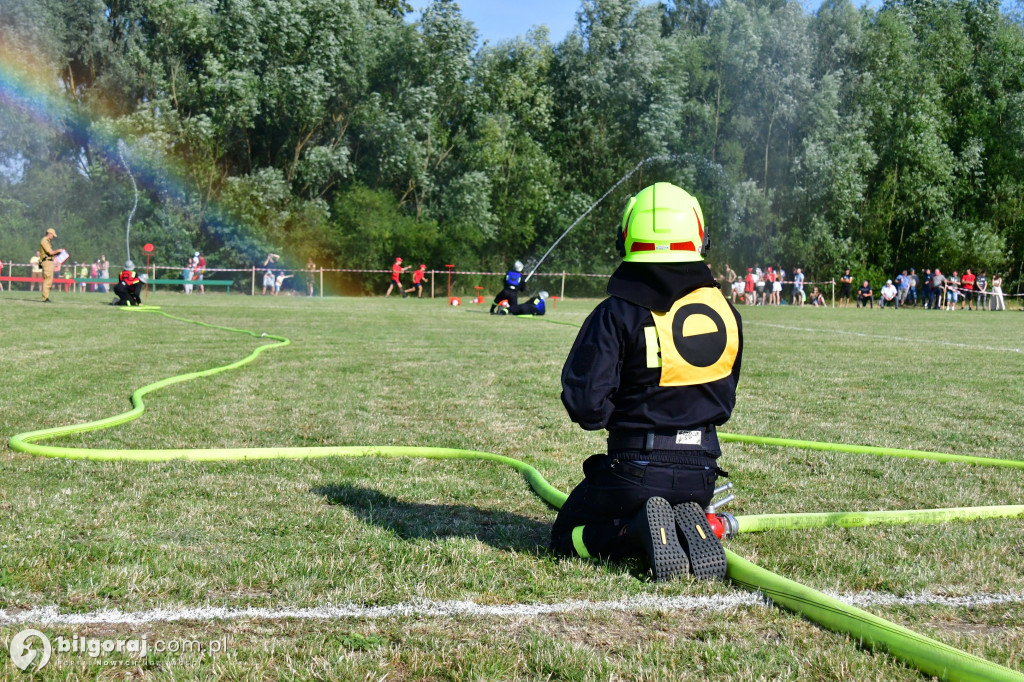 Powiatowe zawody OSP. Druhowie i druhny rywalizowali w Płusach