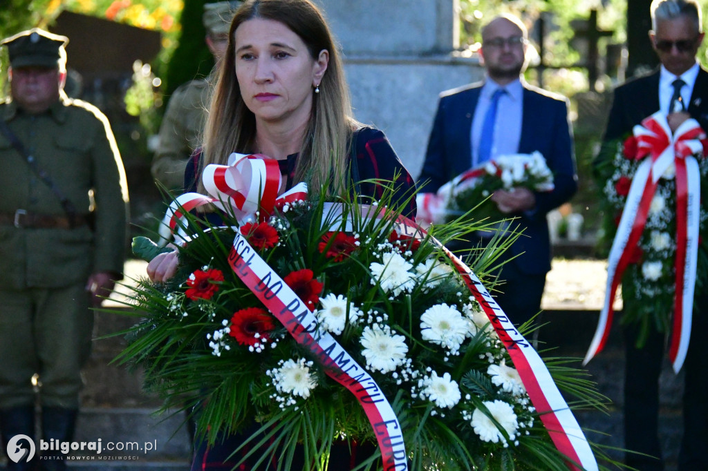 Biłgorajanie uczcili ofiary Rzezi Wołyńśkiej. Uroczystości w 80. rocznicę 