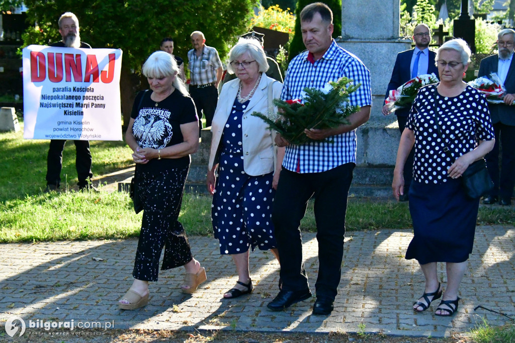 Biłgorajanie uczcili ofiary Rzezi Wołyńśkiej. Uroczystości w 80. rocznicę 