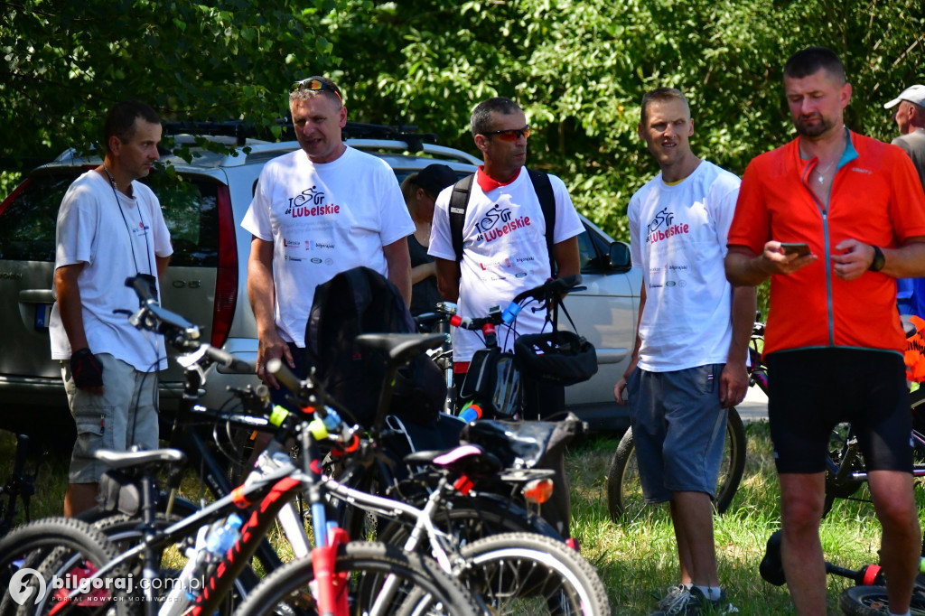 Tour de Lubelskie. Ponad 100 osób na szalku w okolicach Biłgoraja