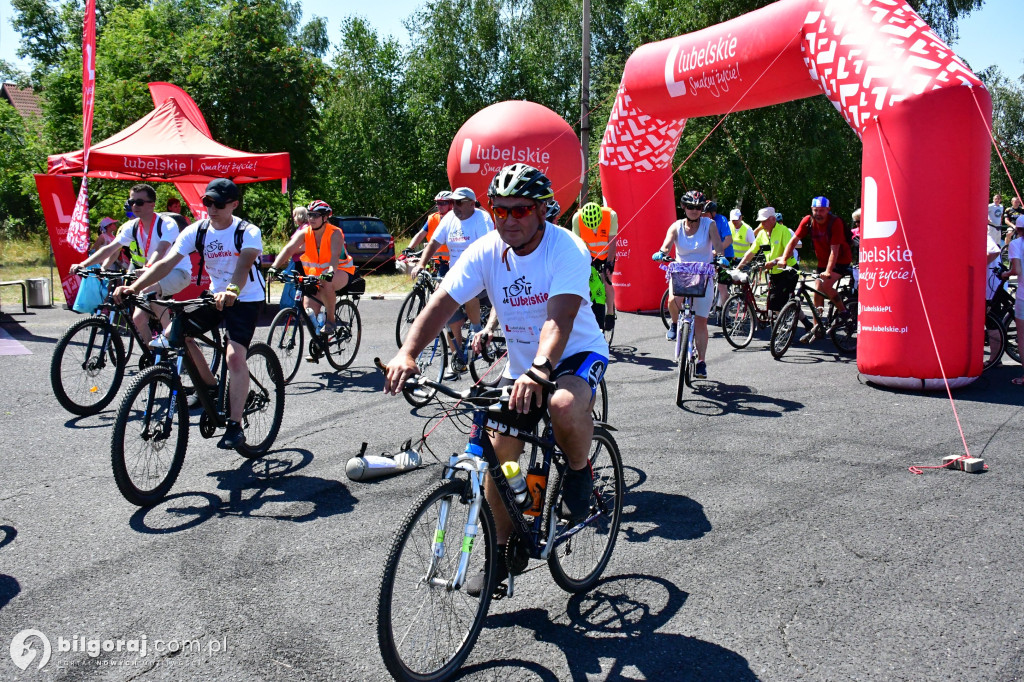 Tour de Lubelskie. Ponad 100 osób na szalku w okolicach Biłgoraja