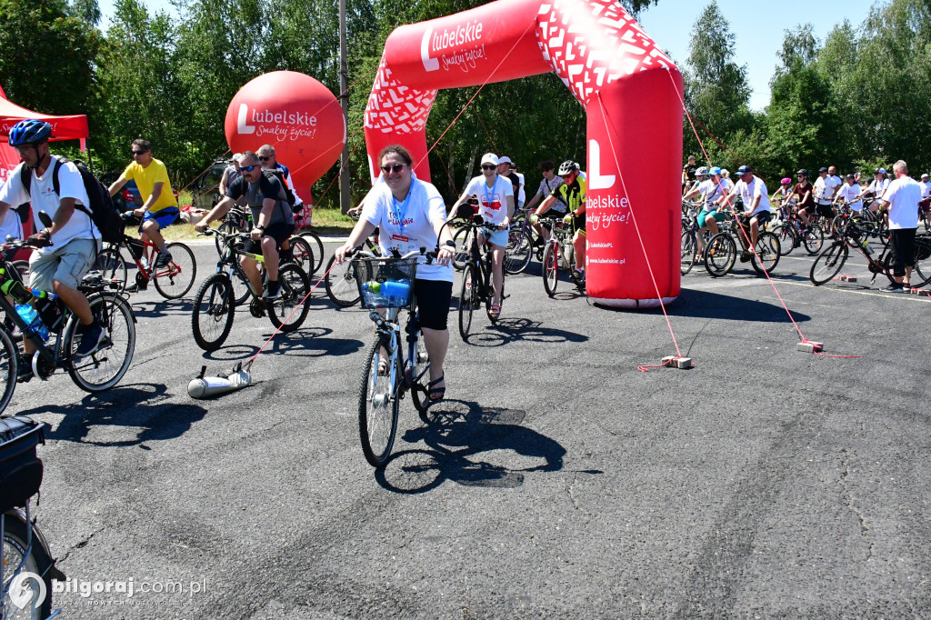 Tour de Lubelskie. Ponad 100 osób na szalku w okolicach Biłgoraja