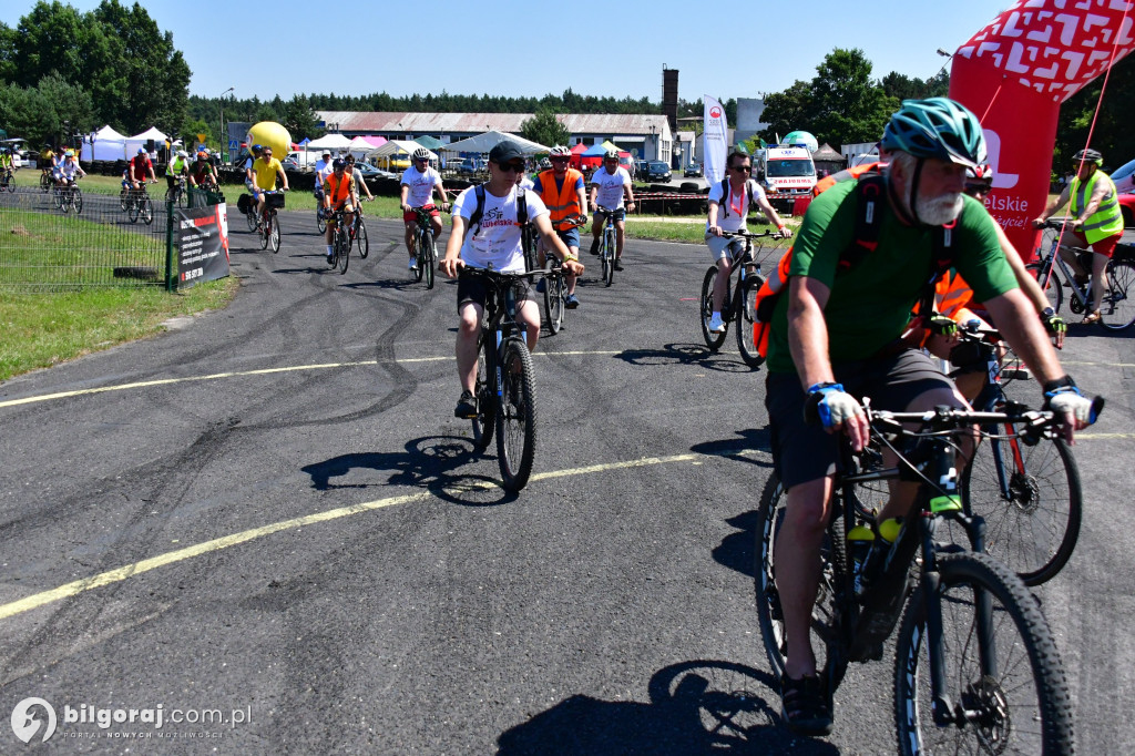 Tour de Lubelskie. Ponad 100 osób na szalku w okolicach Biłgoraja