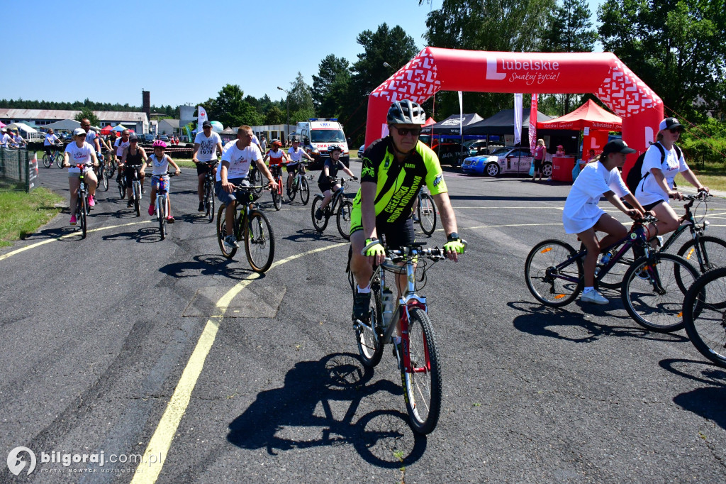 Tour de Lubelskie. Ponad 100 osób na szalku w okolicach Biłgoraja