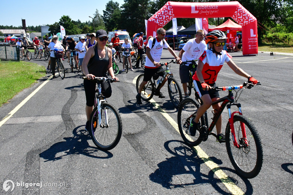 Tour de Lubelskie. Ponad 100 osób na szalku w okolicach Biłgoraja