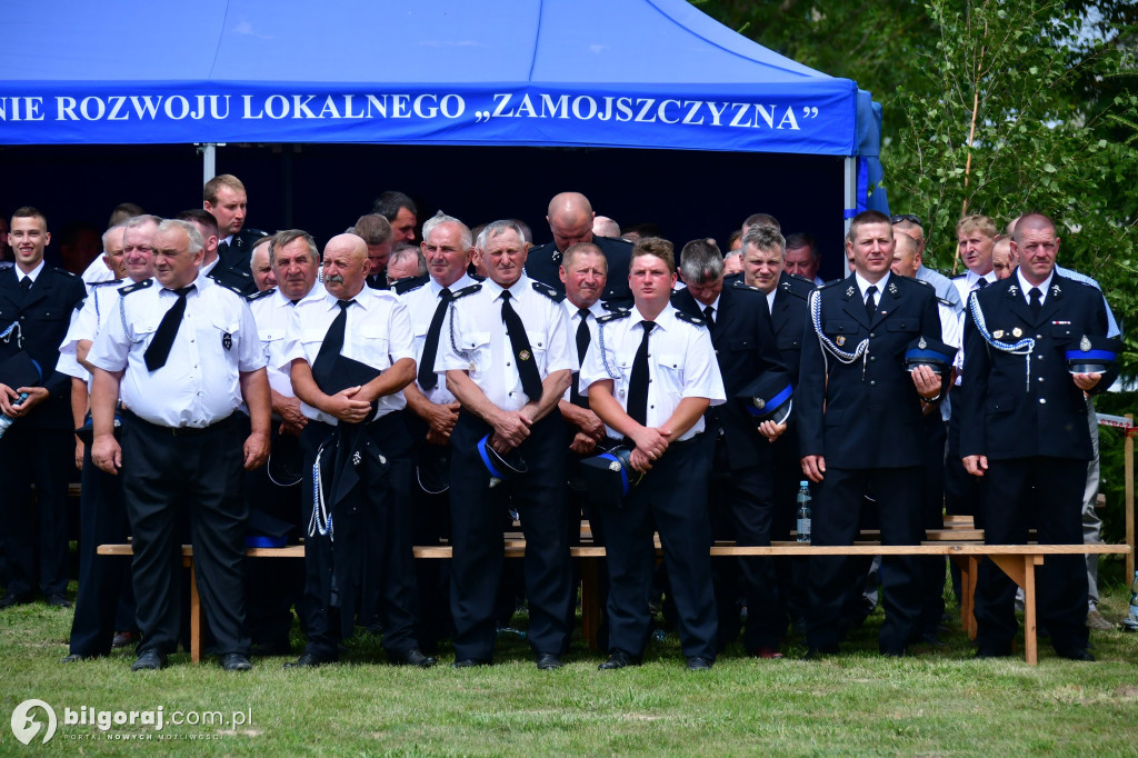W Żurawiu, strażacy gaszą od 100 lat