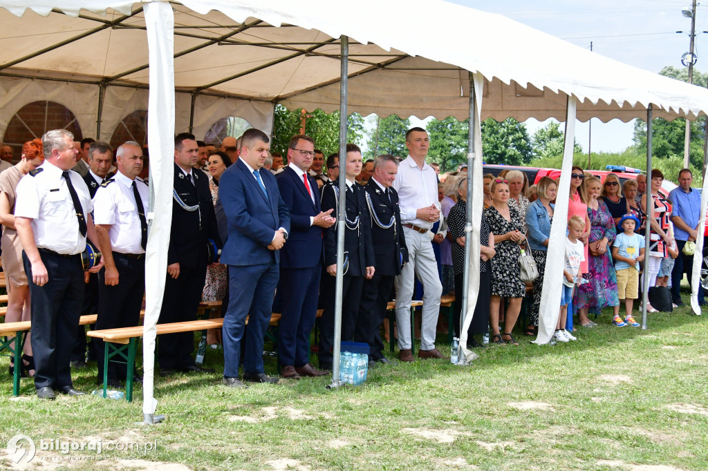 W Żurawiu, strażacy gaszą od 100 lat