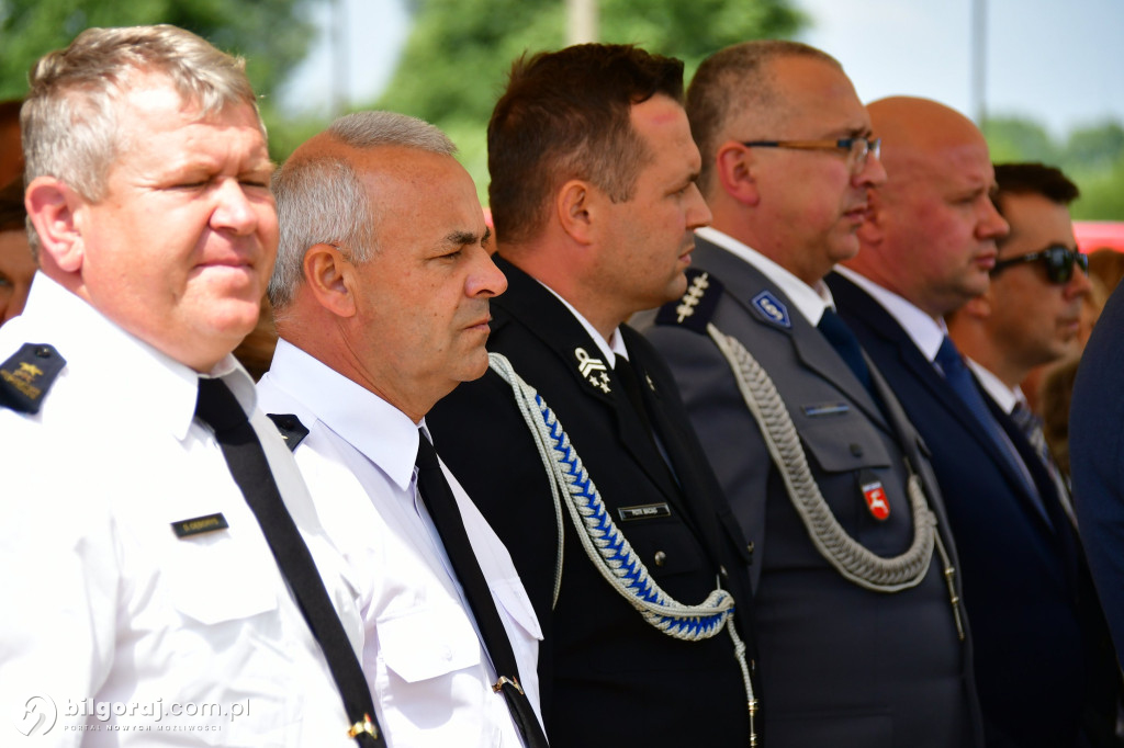 W Żurawiu, strażacy gaszą od 100 lat