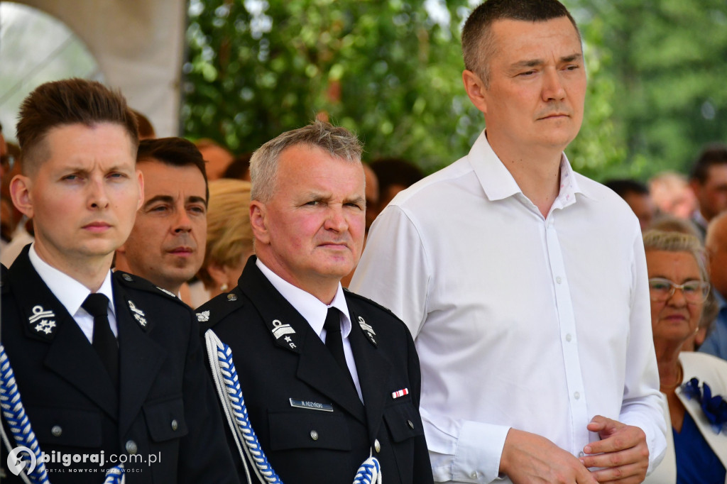 W Żurawiu, strażacy gaszą od 100 lat